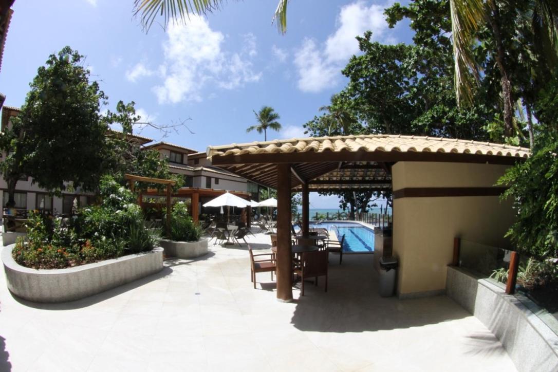 Apt Na Praia Do Forte Em Condominio Frente Mar! Bagian luar foto